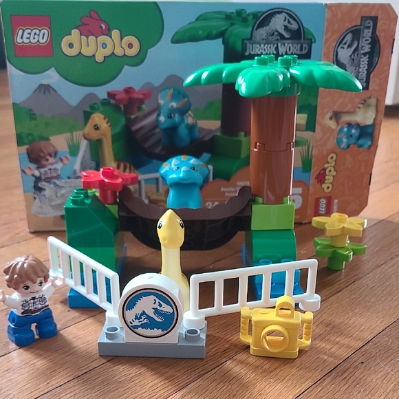 Lego Other - Lego Duplo Jurassic World Dinosaur Set